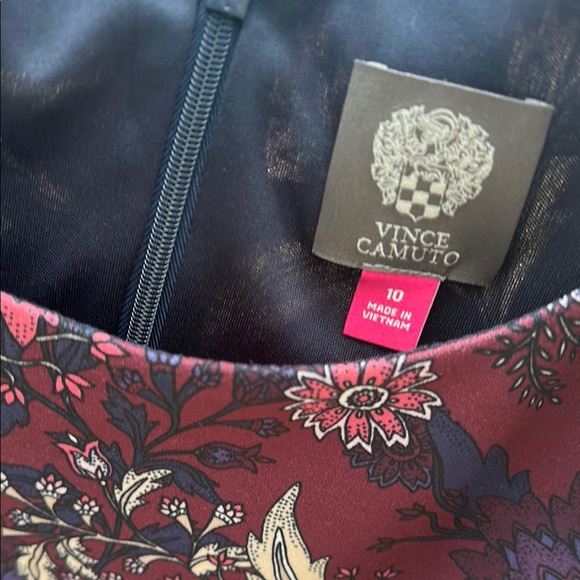 Elegant Asymmetrical Floral Dress in Burgundy and Navy - Picture 2 of 16